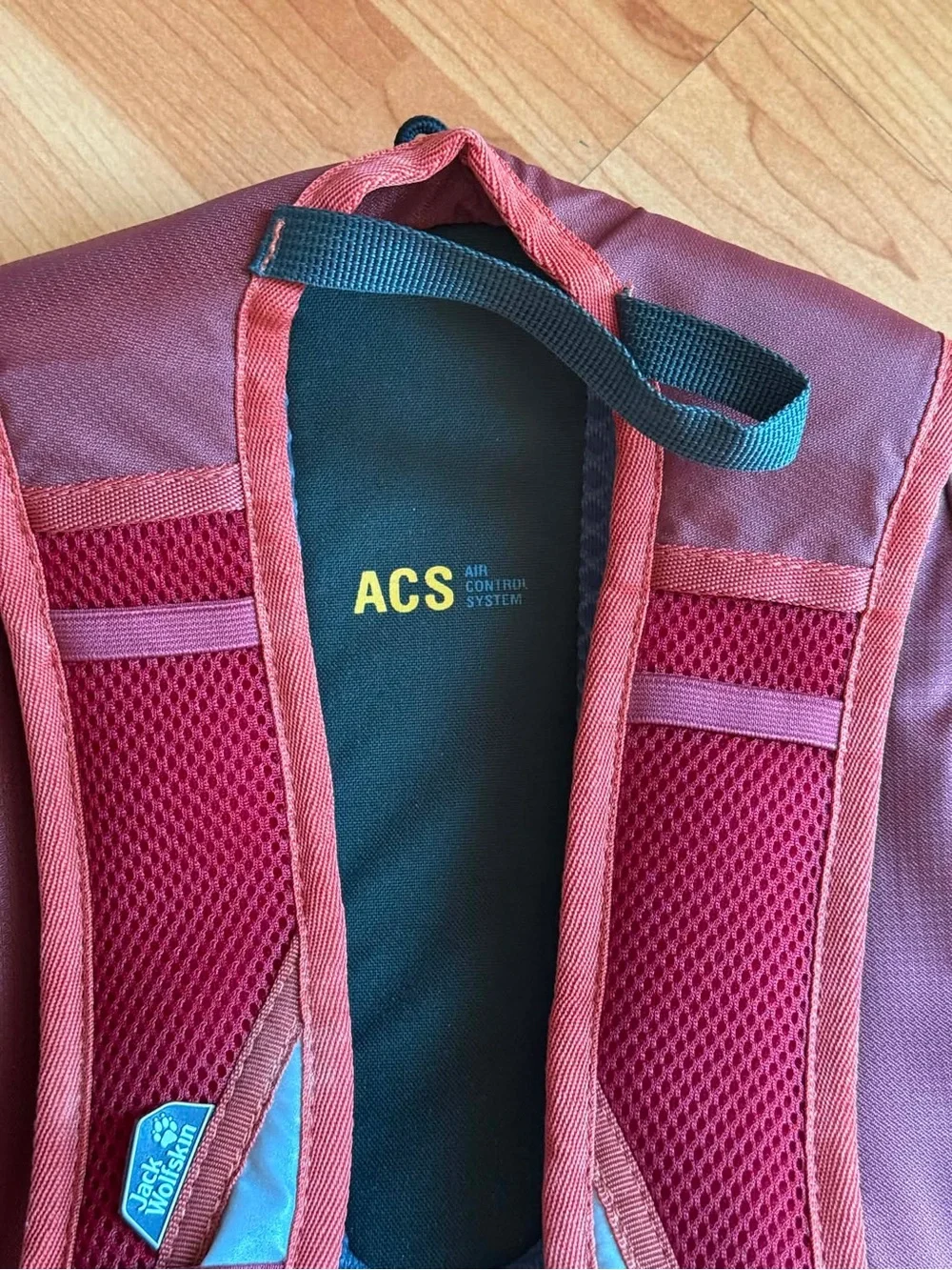 Jack Wolfskin rust red HAM ROCK 12 Daypack